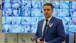 Председатель Облизбиркома Игорь Лазарев одним из первых проголосовал на выборах президента