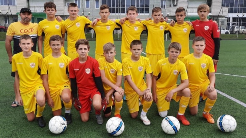 Грайворонские спортсмены стали призёрами первенства Белгородской области по футболу