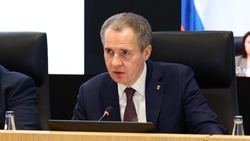 Вячеслав Гладков поблагодарил оказывающие поддержку пострадавшим белгородцам предприятия