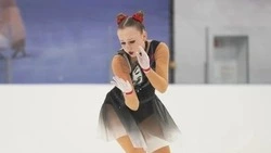 Грайворонская фигуристка Олеся Лобач выполнила второй спортивный разряд