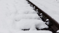 26 единиц техники и 26 сотрудников коммунальных служб убирали сегодня снег в Грайворонском округе 