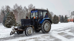 Вячеслав Гладков сообщил об активной подготовке коммунальной техники к зиме