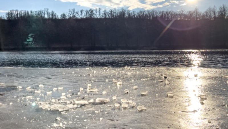 Совет безопасности Грайворонского округа предупредил жителей об опасности первого льда