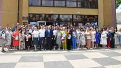 Грайворонские соцработники получили заслуженные награды в канун профессионального праздника