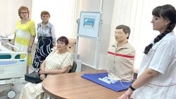 Грайворонские пенсионеры освоили навыки ухода и психологической разгрузки