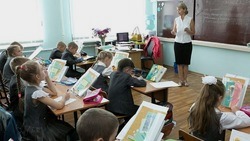 Вячеслав Гладков: «С 19 февраля возвращаем очное обучение в школах в зоне свыше 20 км от границы»