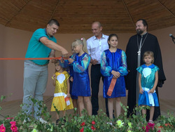 Беседка под названием «Добрые встречи» открылась в Грайворонском селе Доброе