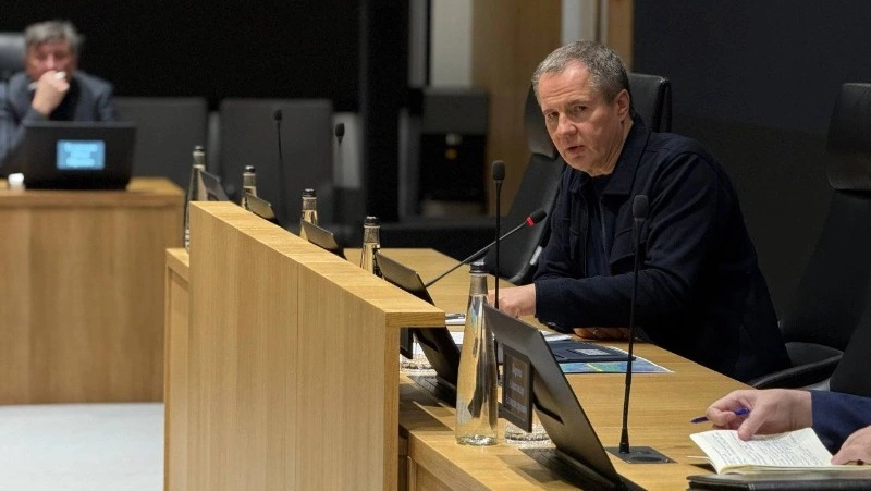 Вячеслав Гладков поручил создать мониторинг социальных провокаций в Белгородской области