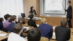 Вячеслав Гладков сообщил о нахождении более 1 тыс. детей на обучении за пределами региона 