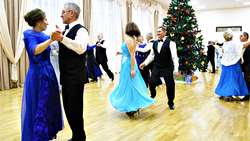 Более 50 танцевальных пар посетили бал «Зимние узоры» в Головчино