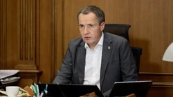 Вячеслав Гладков сообщил о выделении 2 млрд рублей на жильё для переселенцев