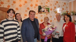 Грайворонцы поздравили супругов с золотым юбилеем со дня свадьбы