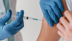 Более 5,5 тысяч доз вакцины от гриппа поступили в Грайворонскую центральную больницу