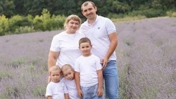 Грайворонцы поздравили многодетные семьи округа с региональным праздником