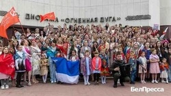 Грайворонка спела «Катюшу» на всероссийской акции в Белгороде