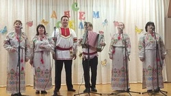 Хутор Тополи Грайворонского округа отметил 383-летие праздничным концертом. 