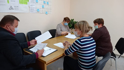 Жители Смородино Грайворонского округа встретились с главой территории за «Круглым столом»