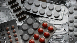 Правительство России возьмёт под контроль цены на лекарства во время эпидемий