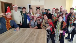 Пожилые люди из села Головчино провели время за рождественскими посиделками в местном ЦКР
