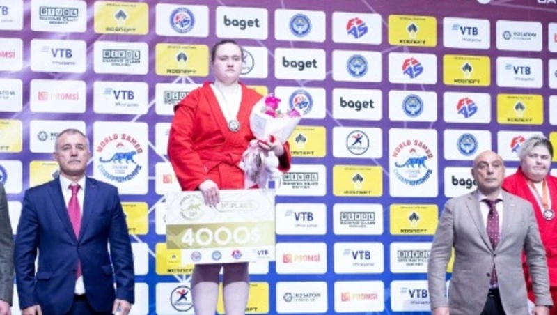Выпускница Грайворонской спортивной школы стала чемпионкой мира по самбо