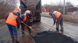 Дорожные службы приступили к устранению аварийных ям в Грайворонском округе