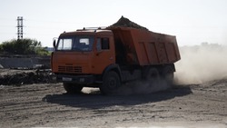 Подрядчик завёз более 20 тысяч тонн минерального грунта на место бывшей свалки в Грайвороне