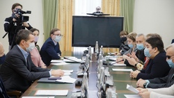 Врио губернатора провёл встречу с белгородскими представителями организаций инвалидов