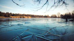 Совбез Грайворонского округа предупредил об опасности первого льда на водоёмах