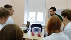 Грайворонские школьники изучили диспансеризацию на практике в медучреждении