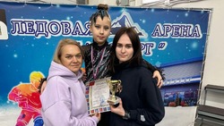 Фигуристы Грайворонской спортивной школы завоевали пять медалей на фестивале в Чернянке