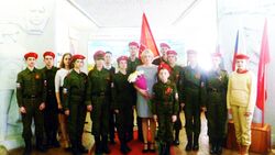 Военнослужащие и школьники почтили память майора Владимира Чупина