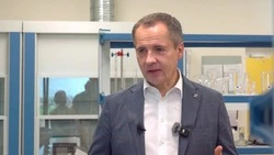 Вячеслав Гладков рассказал об эффективных мерах по снижению кадрового дефицита врачей