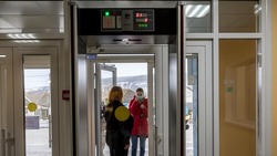 Вячеслав Гладков: усилим охранные меры в детских садах и школах Белгородской области 