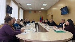 Вячеслав Гладков обсудил с грайворонскими депутатами обеспечение безопасности жителей округа