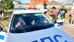 Грайворонские полицейские провели экскурсию для детей