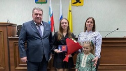 Грайворонка удостоена памятной медали Совета Федерации РФ «За проявленное мужество»