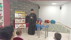 Настоятель Гора-Подольского храма провёл встречу с читателями Грайворонской детской библиотеки